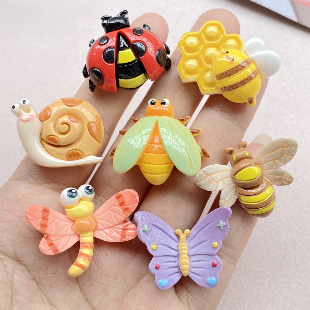 10Pcs Cartoon Resin Cute Bees, – обзор и цена Resin Art Phone Case